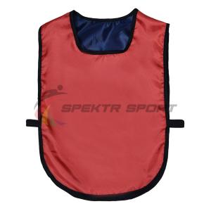 Купить Манишка футбольная двусторонняя универсальная Spektr Sport красно-синяя в Короче 